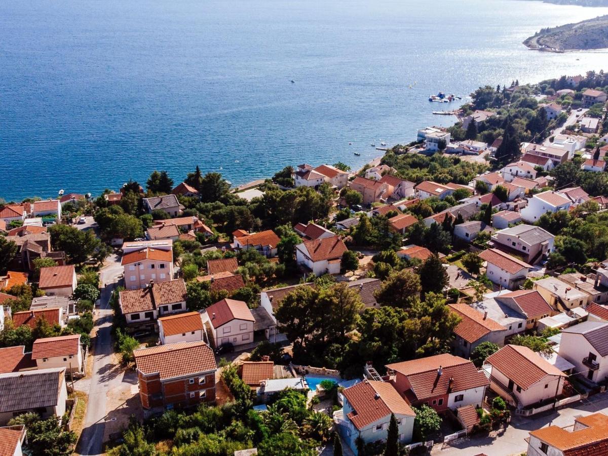Beautiful Holiday Home With Private Pool, Nice Garden With Relax Area, Taverne Maslenica Exteriér fotografie